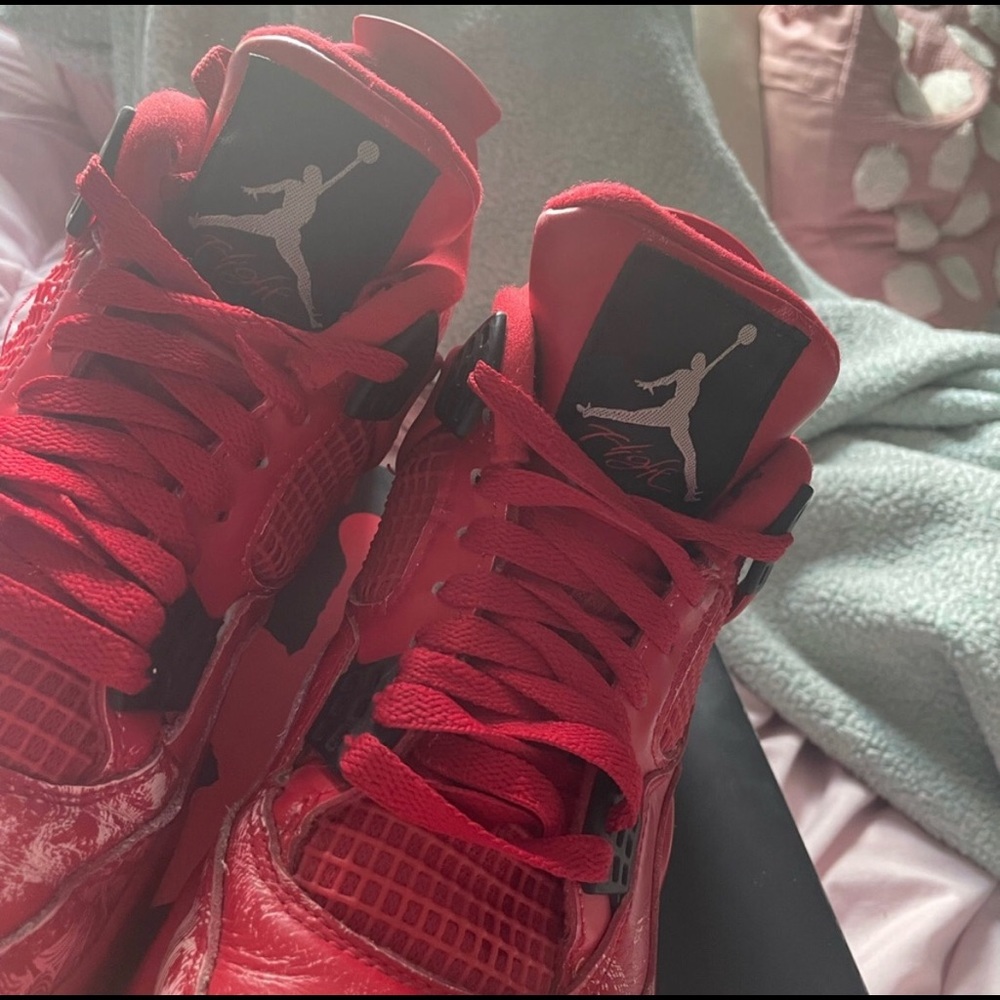 Red Jordan 4s